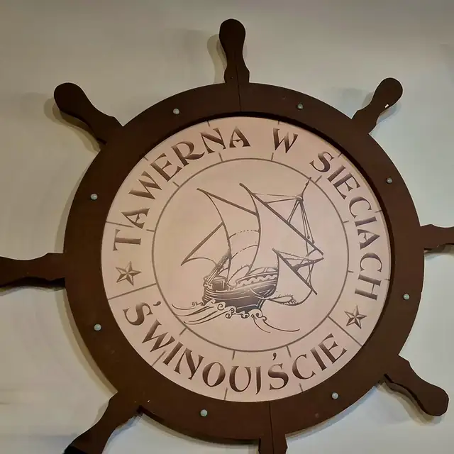 Nasz szyld na kole sterowym